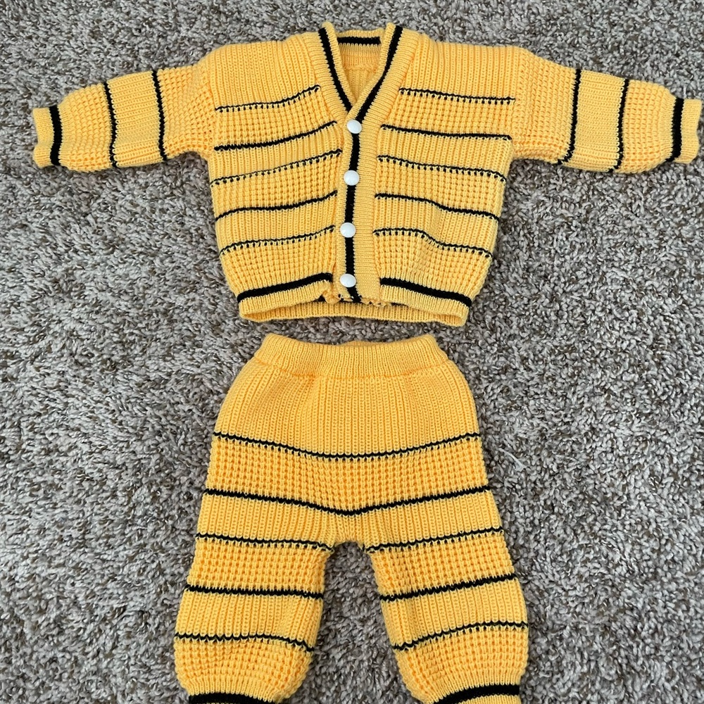 Yellow and Black Striped Knit Baby Outfit hand knit, Boston bruins colors 3M